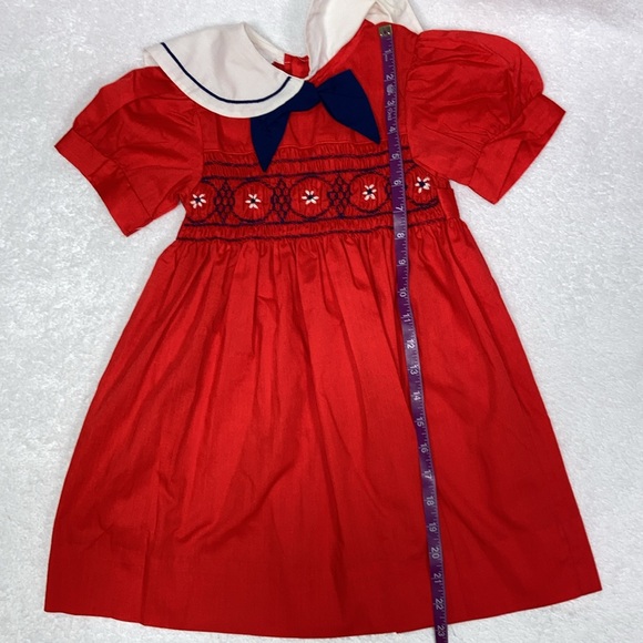 Vintage Winnie the Pooh Walt Disney smocked sailor style dress size 6 - Picture 4 of 7